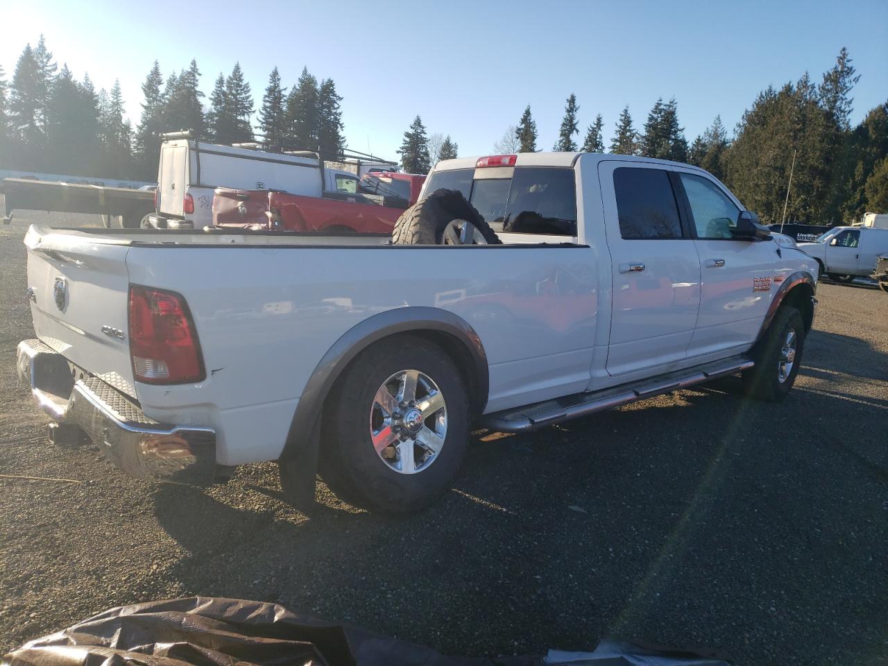 2014 RAM 2500 VIN 3C6TR5JT6EG160306 Copart auction photo, undercarriage / rear end damage thumbnail 3