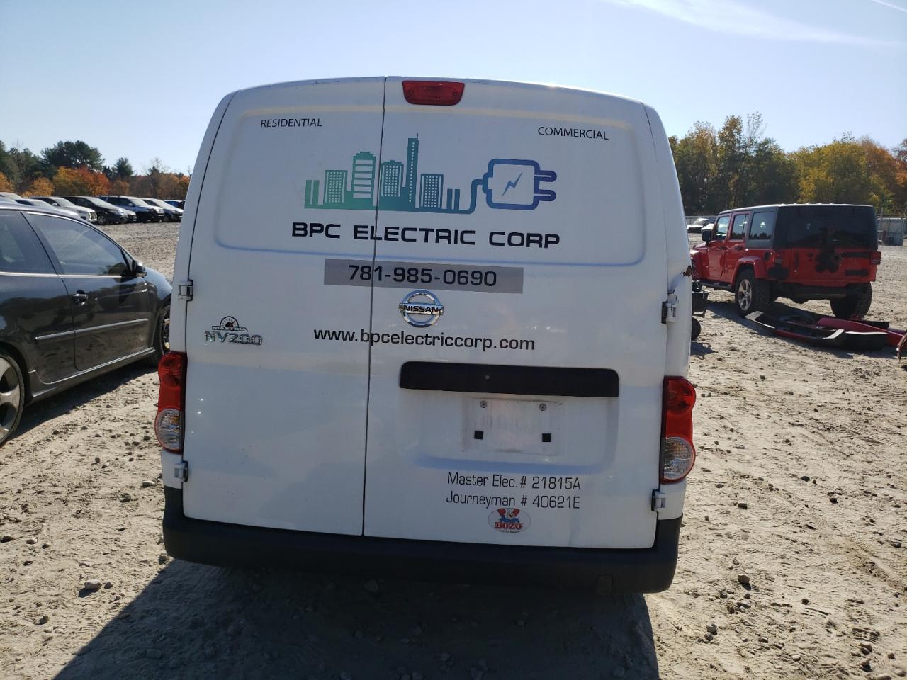 2016 Nissan NV VIN 3N6CM0KN2GK696872 Copart auction photo, front end / minor dent/scratches damage thumbnail 6