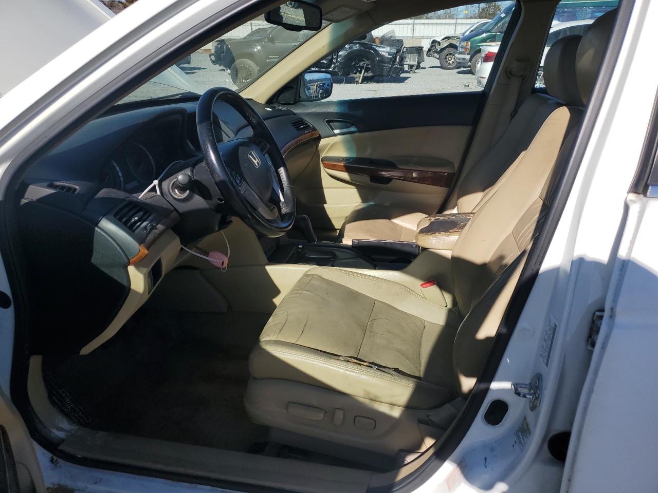 2011 Honda Accord VIN 1HGCP2F89BA054123 Copart auction photo, front end damage thumbnail 7