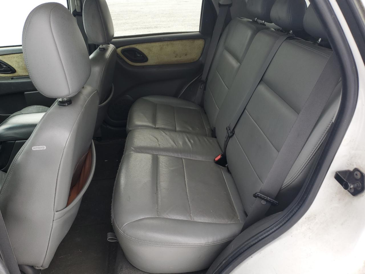 2005 Ford Escape VIN 1FMCU93105KD99221 Copart auction photo, side / front end damage thumbnail 10