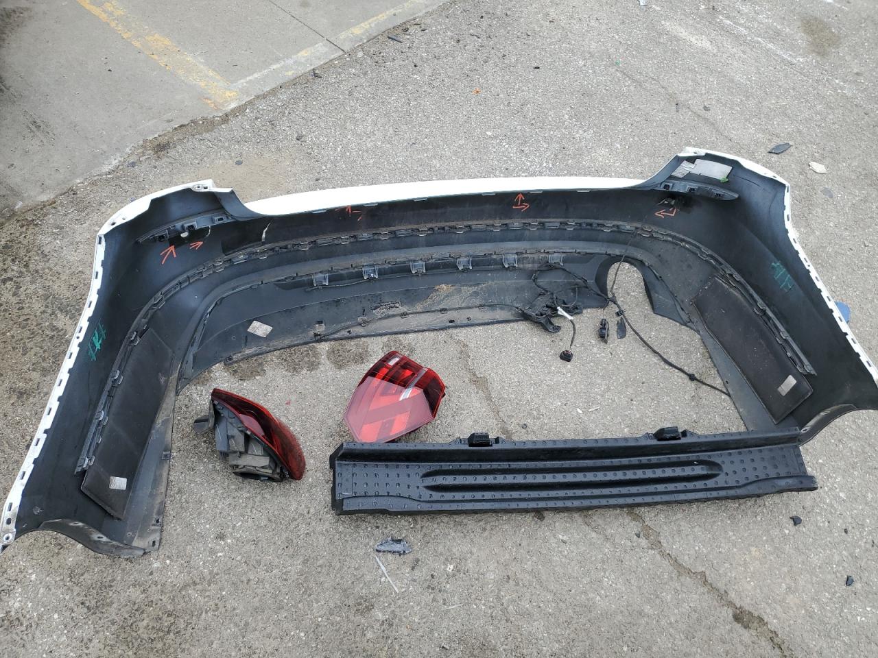 2017 Volkswagen Passat VIN 1VWGT7A38HC044018 Copart auction photo, rear end damage thumbnail 12
