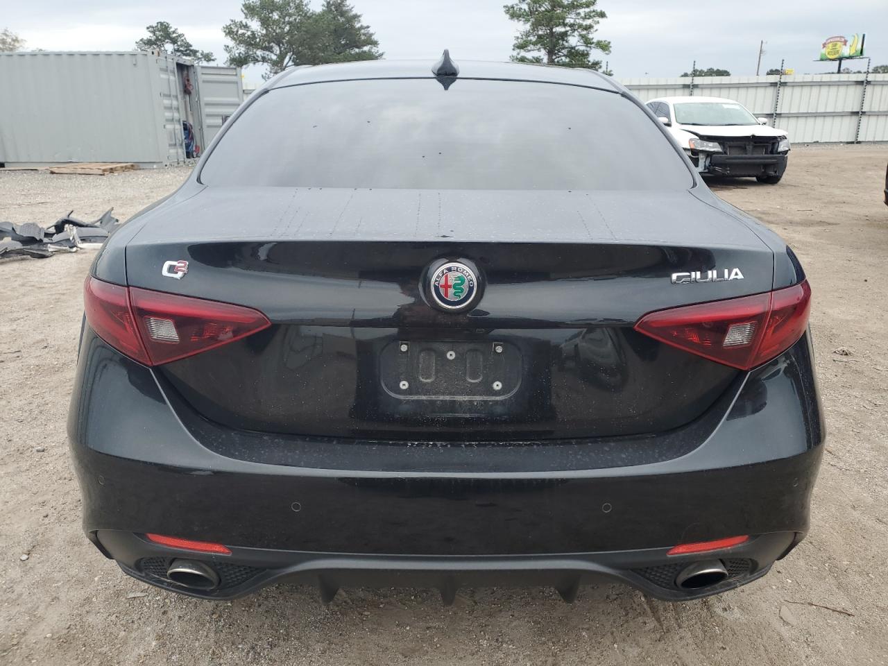 2017 Alfa Romeo Giulia VIN ZARFAECN0H7559665 Copart auction photo, front end damage thumbnail 6
