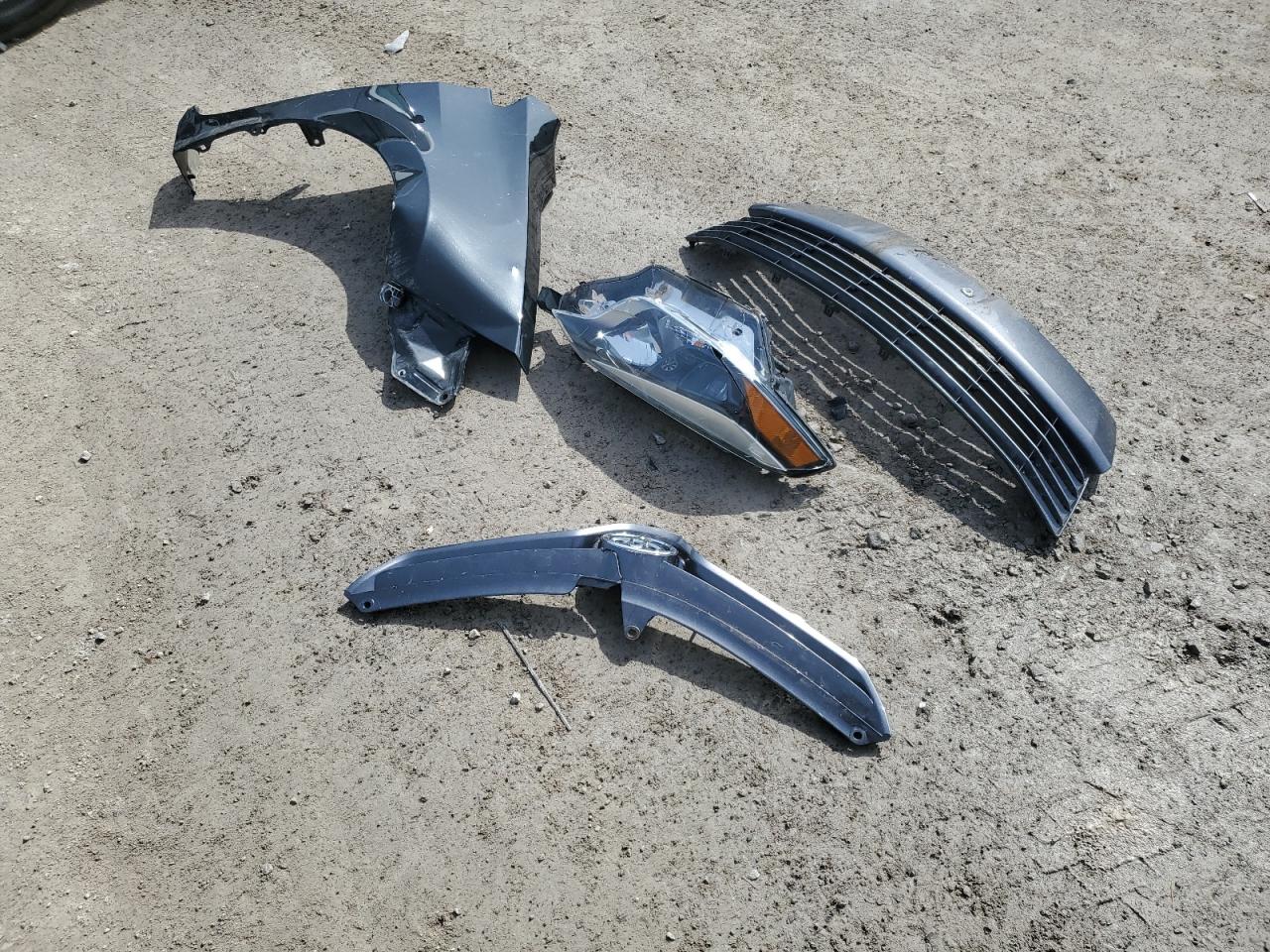 2016 Toyota Corolla VIN 2T1BURHE2GC710423 Copart auction photo, front end / side damage thumbnail 12
