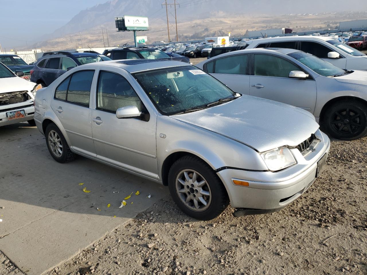 2002 Volkswagen Jetta VIN 3VWSP69M92M075662 Copart auction photo, front end damage thumbnail 4