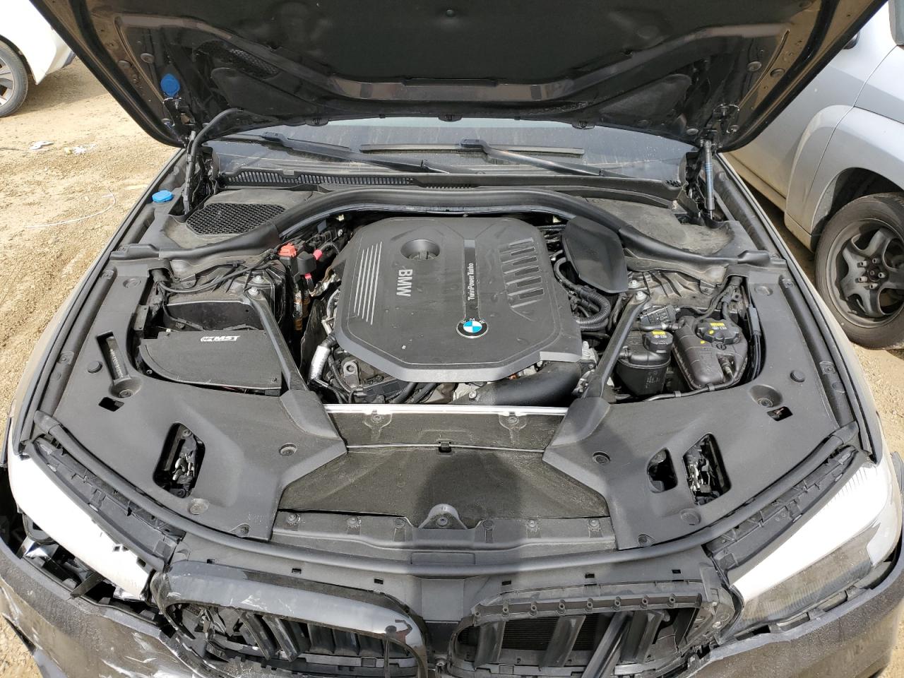 2018 BMW 5er VIN WBAJE5C59JWA92900 Copart auction photo, front end damage thumbnail 12
