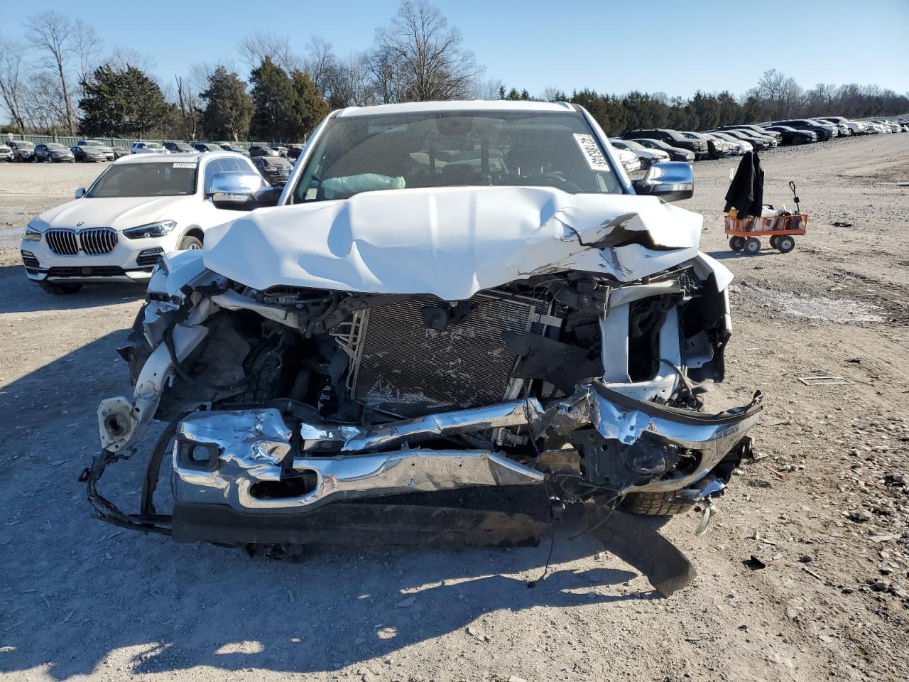 2019 RAM 1500 VIN 1C6SRFBT4KN911163 Copart auction photo, front end damage thumbnail 5