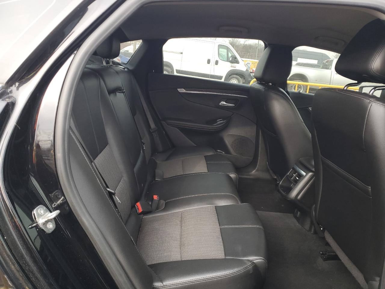 2017 Chevrolet Impala VIN 2G1105S37H9151565 Copart auction photo, front end / minor dent/scratches damage thumbnail 10