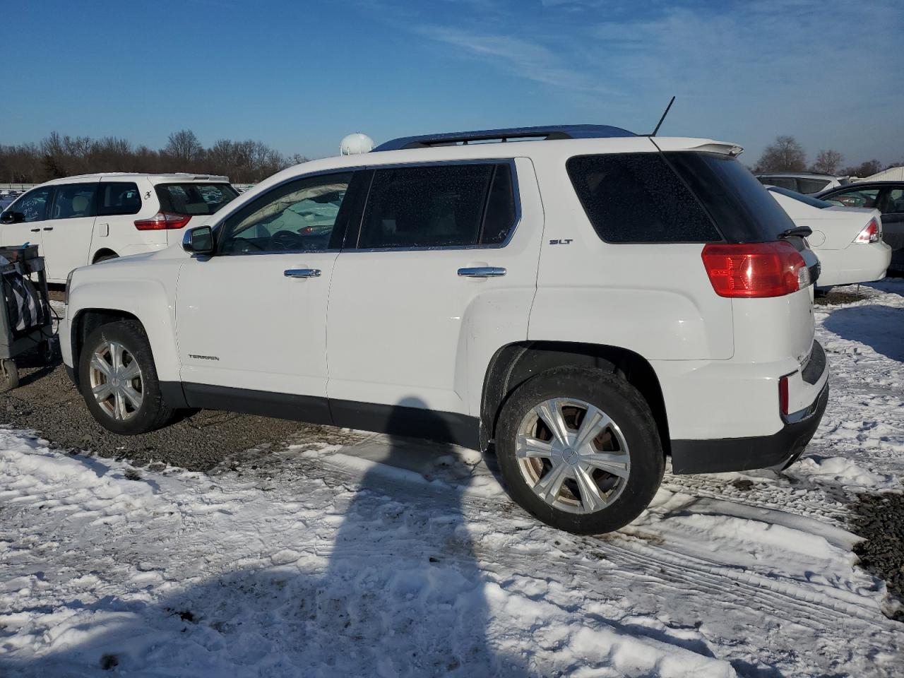 2017 GMC Terrain VIN 2GKFLUE3XH6231930 Copart auction photo, side damage thumbnail 2