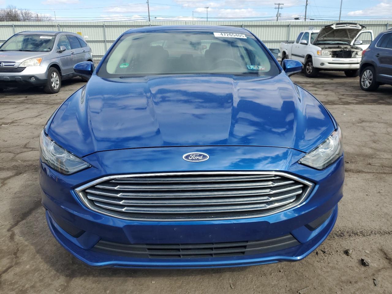 2017 Ford Fusion VIN 3FA6P0LU2HR315582 Copart auction photo, side / front end damage thumbnail 5