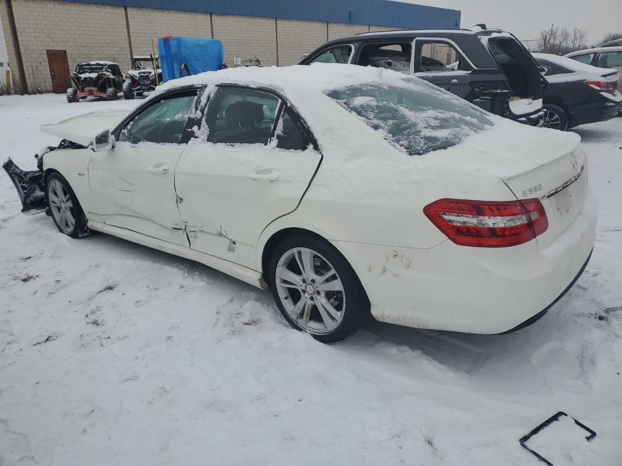 2012 Mercedes-Benz E-klasse VIN WDDHF8JB4CA614540 Copart auction photo, front end / side damage thumbnail 2