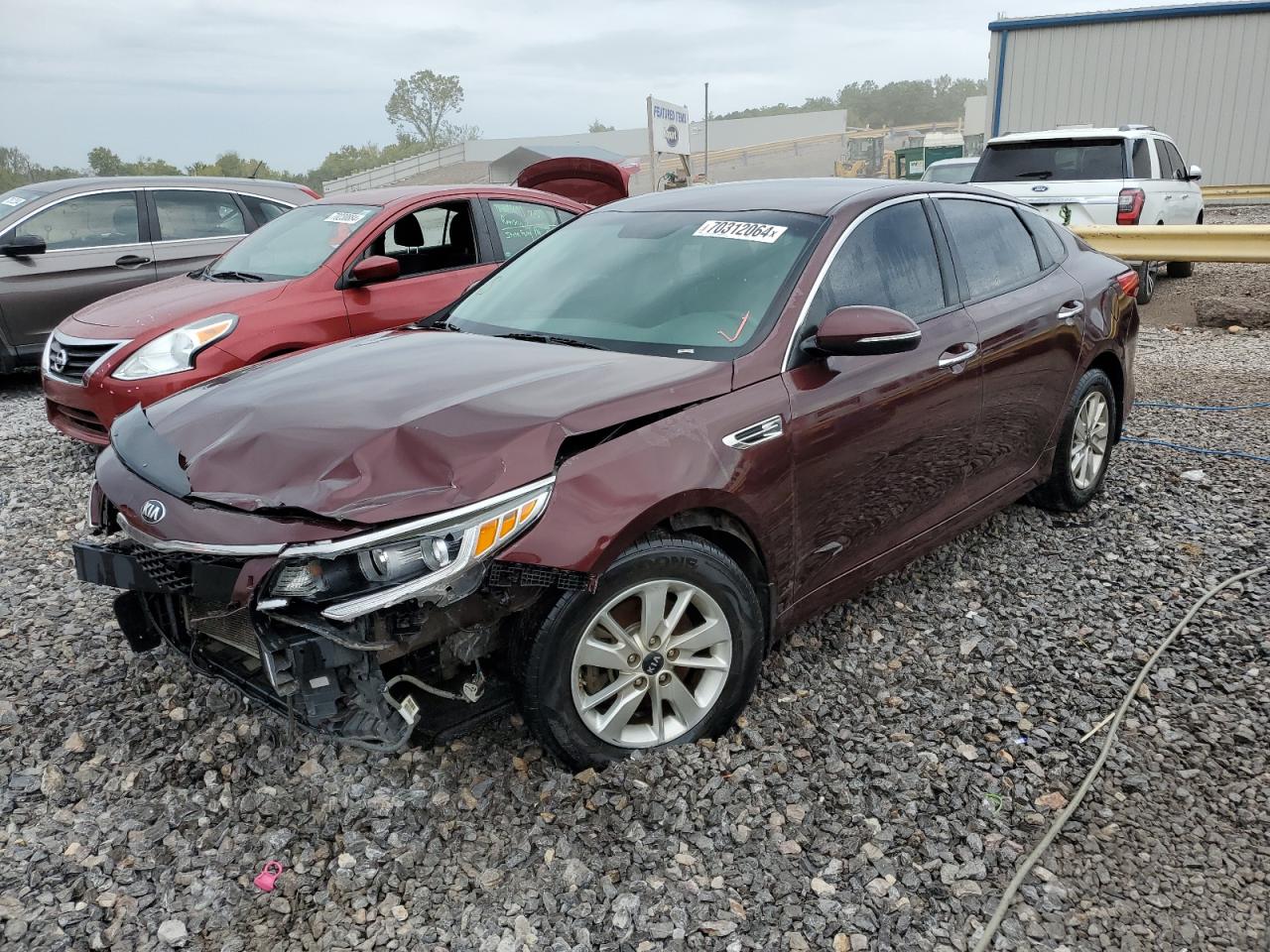 2017 KIA Optima VIN 5XXGT4L30HG137226