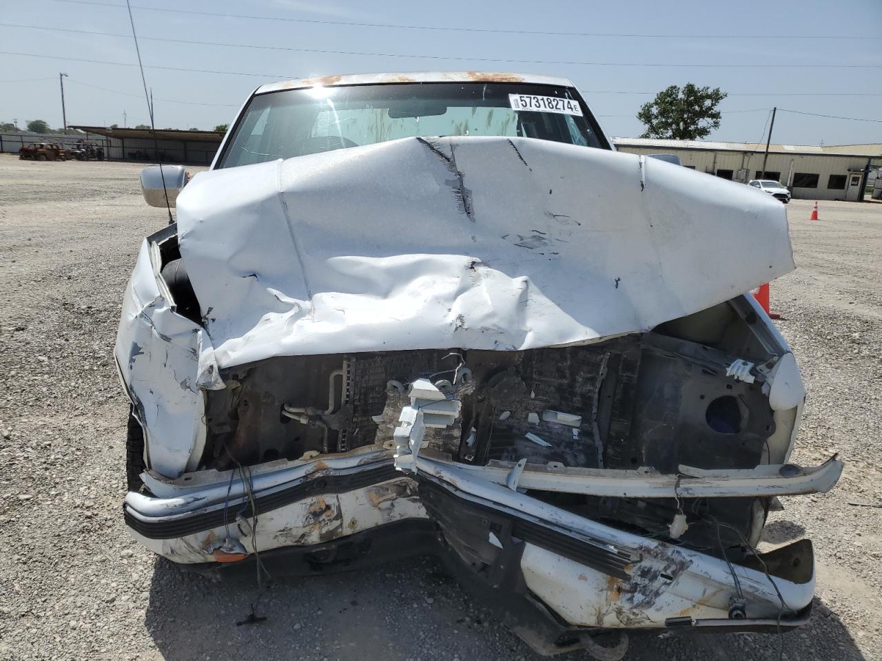 1988 Chevrolet GMT-400 VIN 2GCFC29K2J1259192 Copart auction photo, front end / side damage thumbnail 5