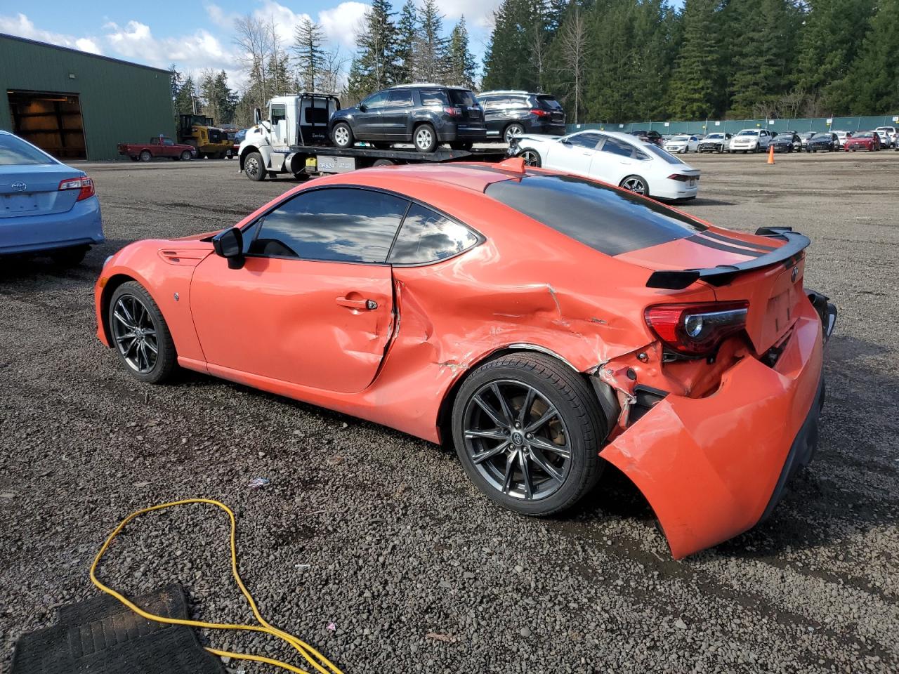 2017 Toyota GT86 VIN JF1ZNAA16H8708178 Copart auction photo, side / rear end damage thumbnail 2