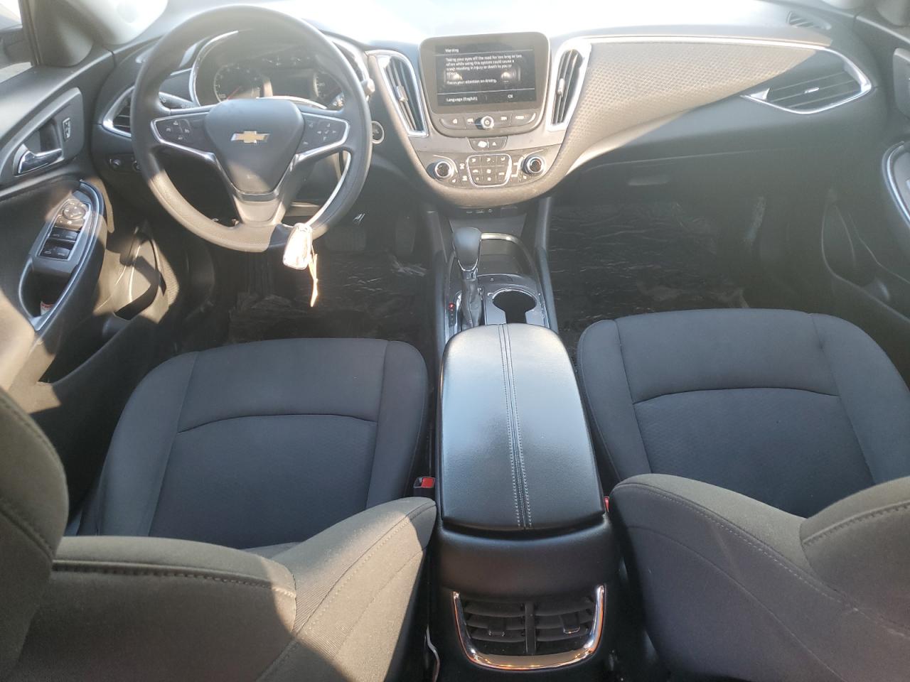 2021 Chevrolet Malibu VIN 1G1ZD5STXMF008067 Copart auction photo, front end / minor dent/scratches damage thumbnail 8