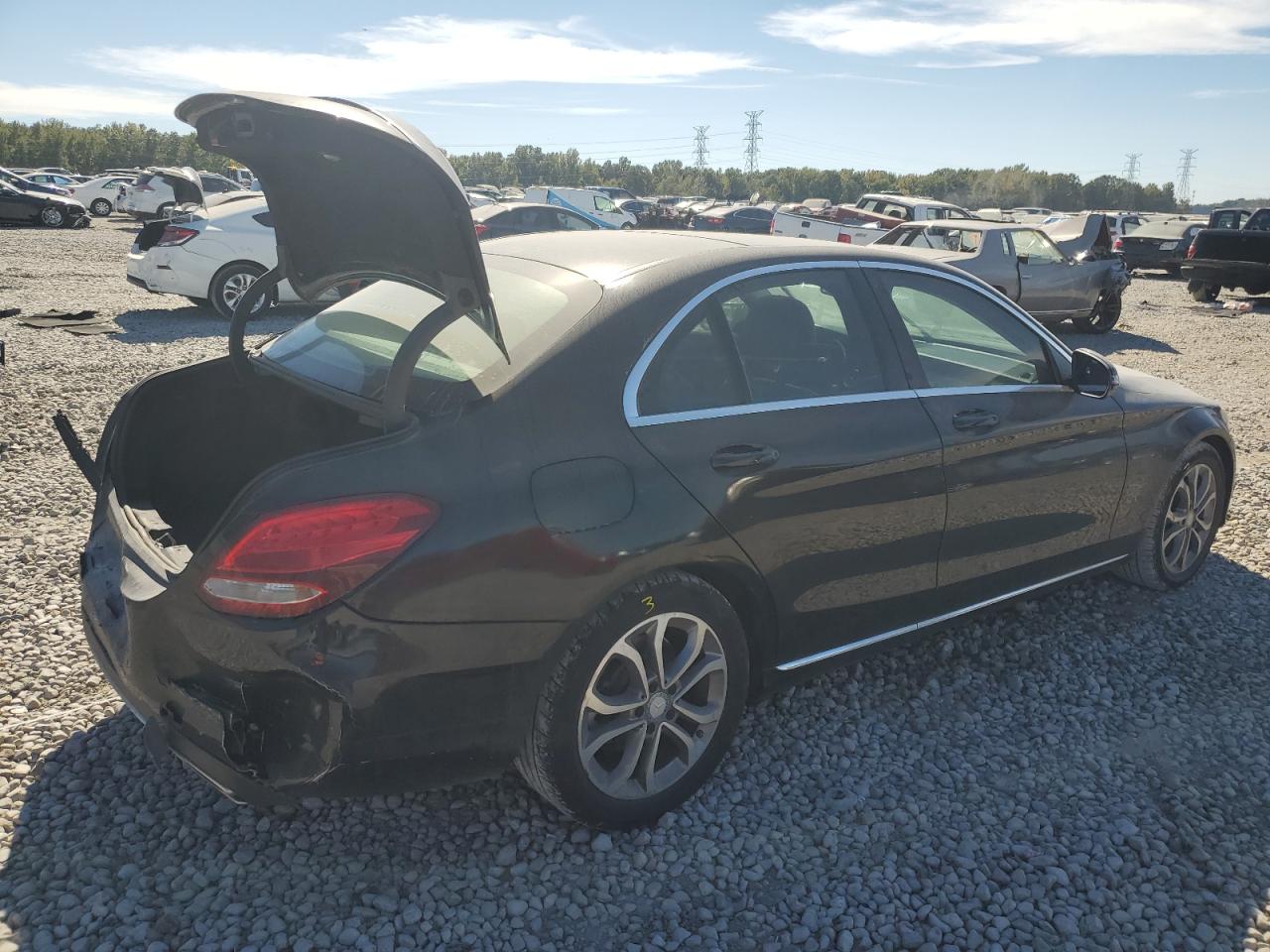 2017 Mercedes-Benz C-klasse VIN 55SWF4JB1HU198177 Copart auction photo, rear end damage thumbnail 3