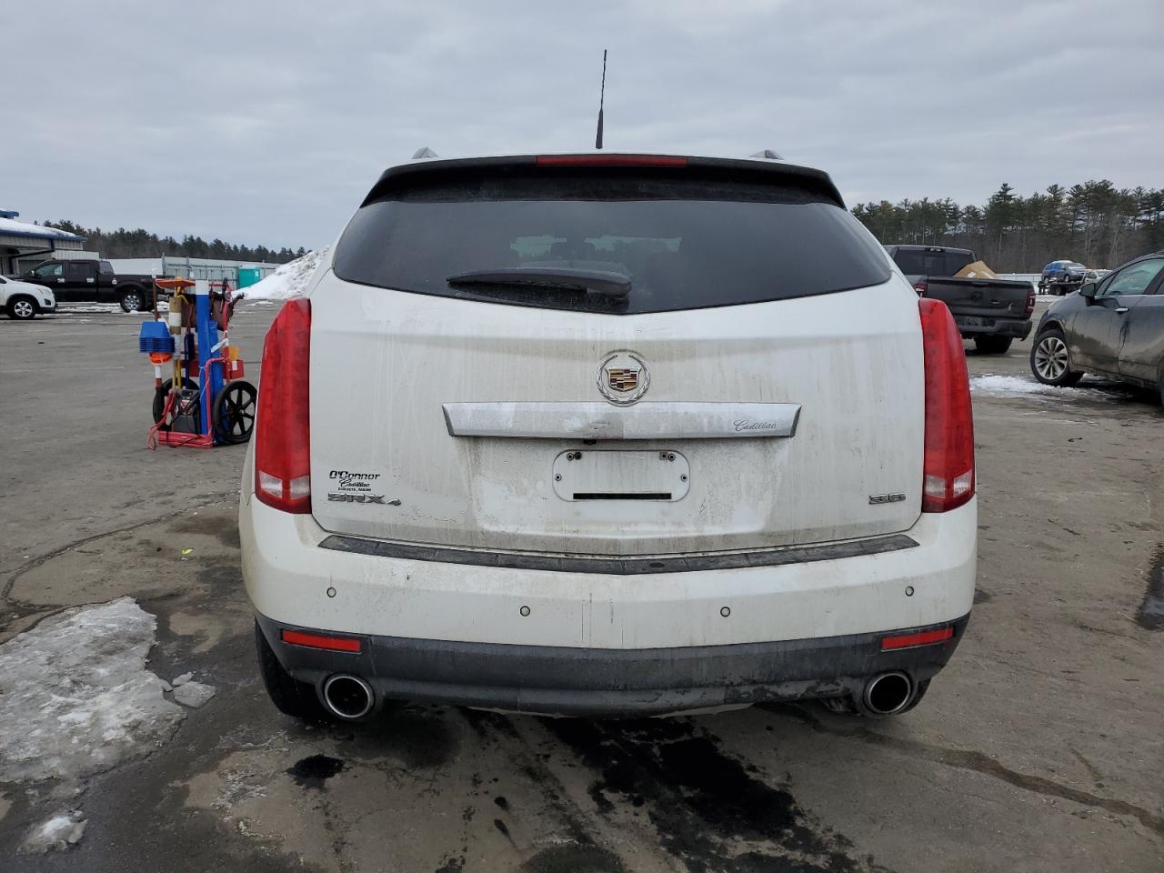 2013 Cadillac SRX VIN 3GYFNGE35DS610010 Copart auction photo, front end damage thumbnail 6