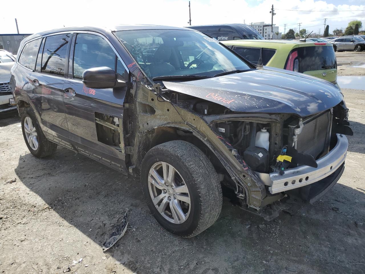 2018 Honda Pilot VIN 5FNYF6H14JB050114 Copart auction photo, front end / rear end damage thumbnail 4