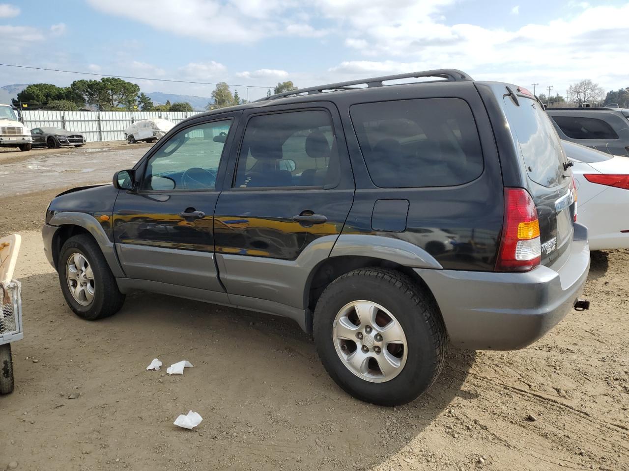 2002 Mazda Tribute VIN 4F2YU08192KM41895 Copart auction photo, front end damage thumbnail 2