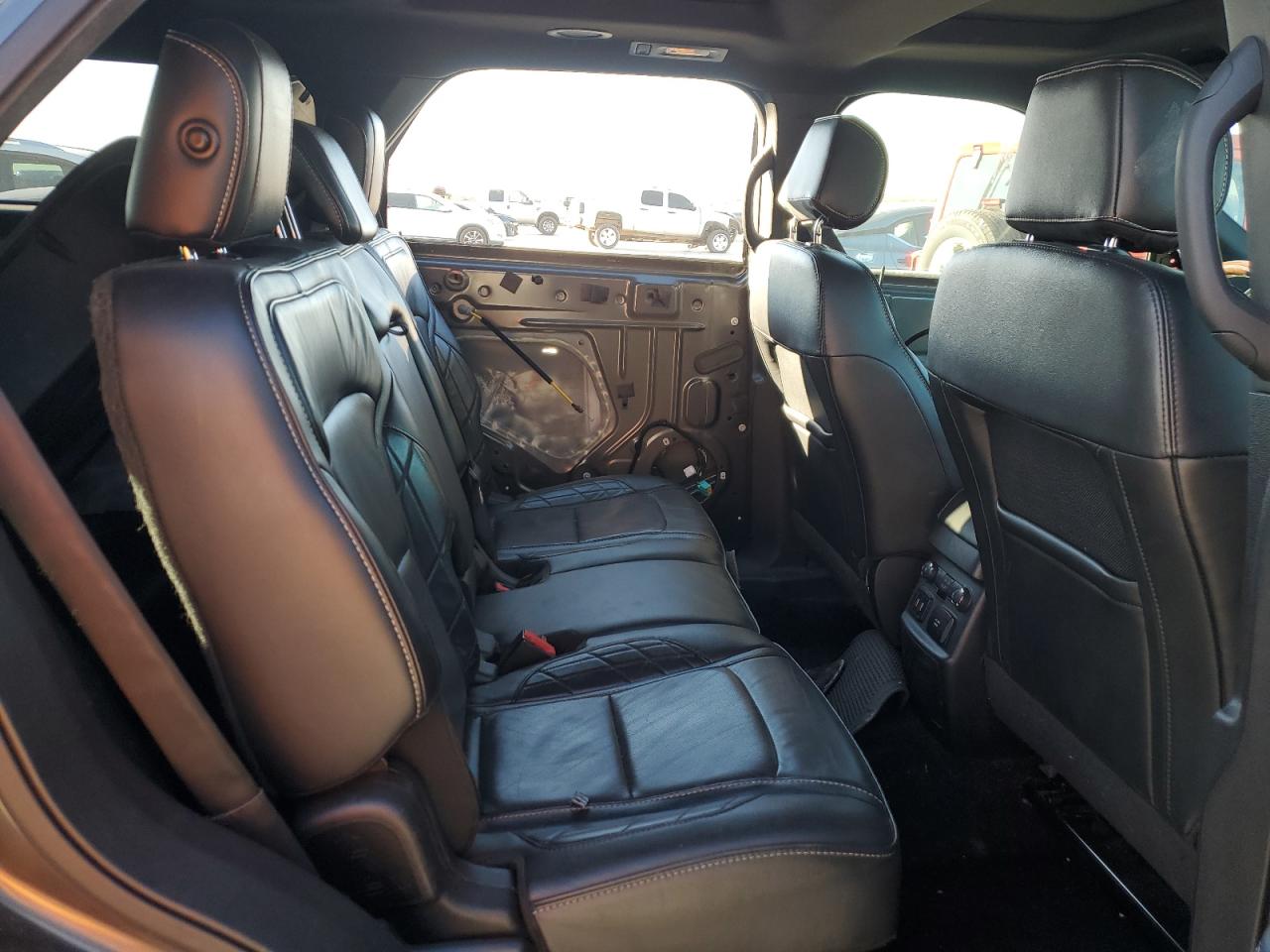 2017 Ford Explorer VIN 1FM5K8HTXHGC09936 Copart auction photo, all over damage thumbnail 12