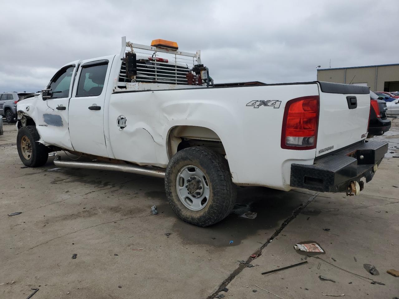 2012 GMC Sierra VIN 1GT12ZCGXCF180794 Copart auction photo, front end / side damage thumbnail 2