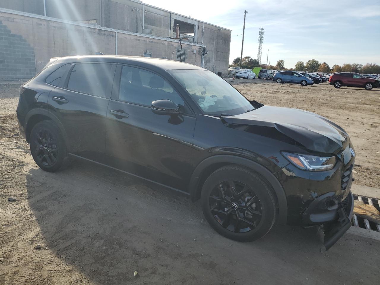 2023 Honda HR-V VIN 3CZRZ1H50PM743312 Copart auction photo, front end / minor dent/scratches damage thumbnail 4