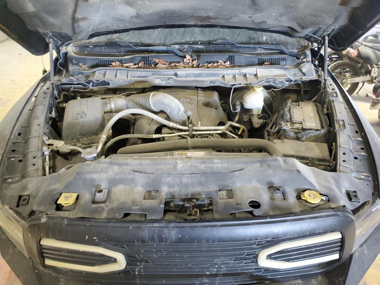 2015 RAM 1500 VIN 1C6RR7MT1FS631600 Copart auction photo, front end / mechanical damage thumbnail 12