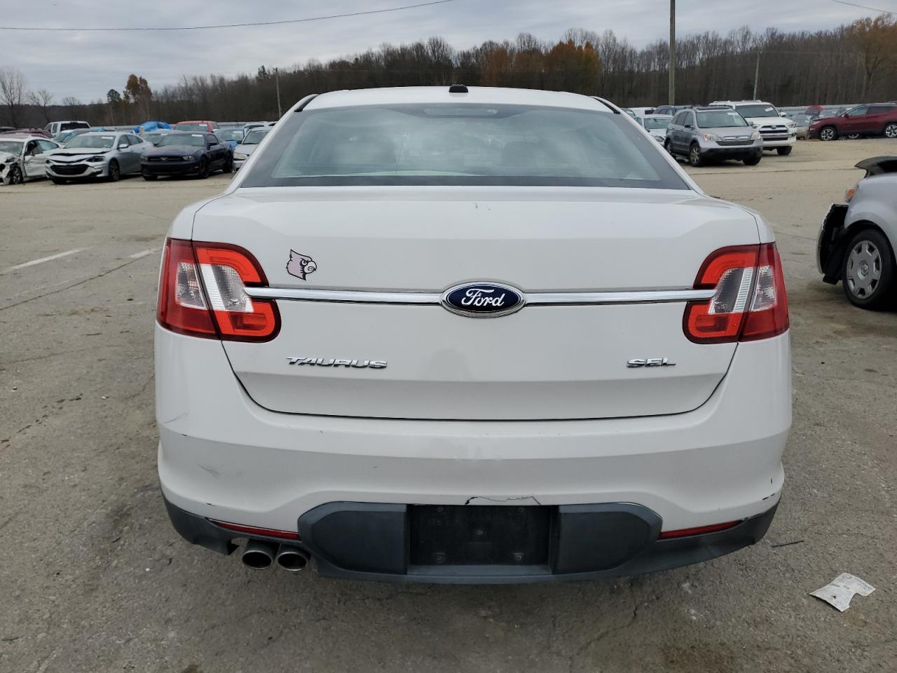 2011 Ford Taurus VIN 1FAHP2FW4BG135598 Copart auction photo, front end / side damage thumbnail 6