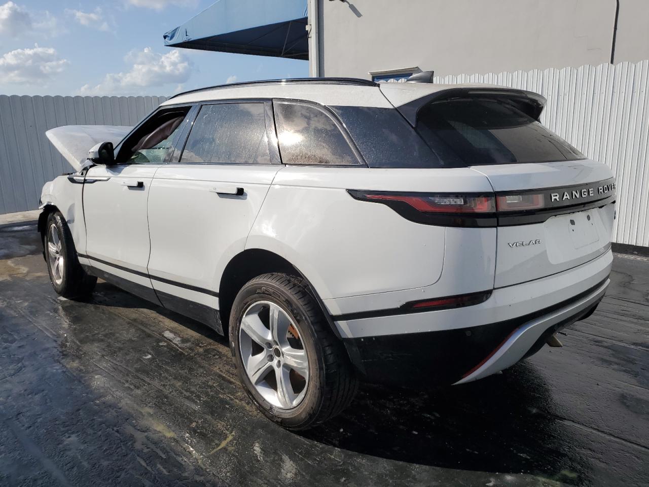 2022 Land Rover Range Rover VIN SALYJ2EX9NA331610 Copart auction photo, biohazard/chemical / front end damage thumbnail 2