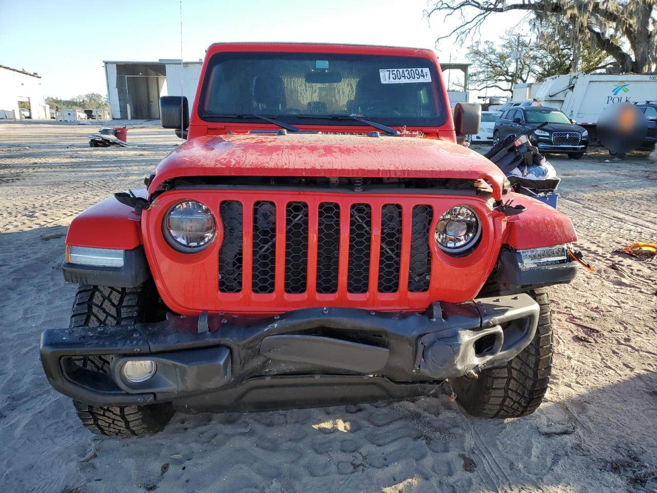 2021 Jeep Gladiator VIN 1C6HJTAG5ML565210 Copart auction photo, front end / minor dent/scratches damage thumbnail 5