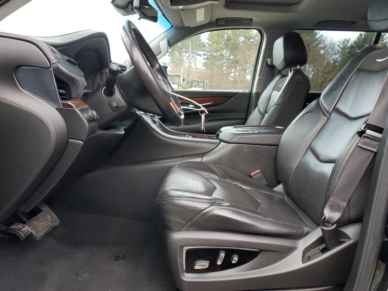 2017 Cadillac Escalade VIN 1GYS4HKJ4HR123772 Copart auction photo, minor dent/scratches damage thumbnail 7