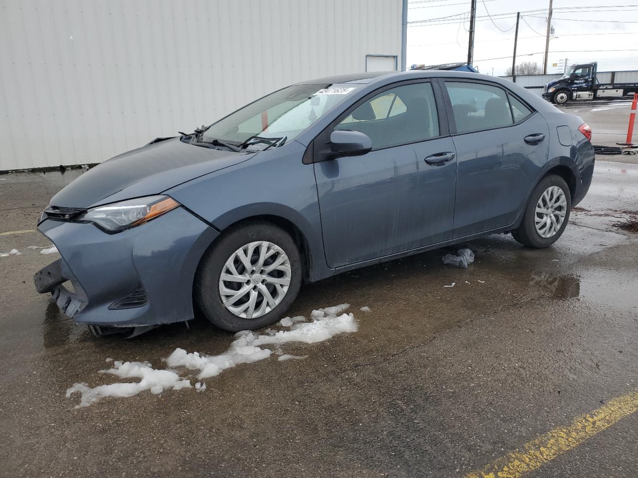 2018 Toyota Corolla VIN 2T1BURHE2JC035857
