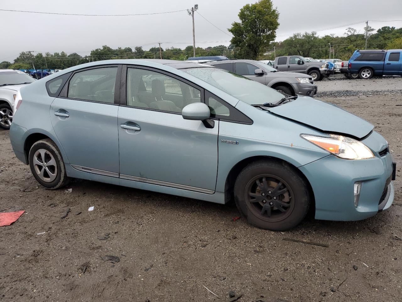 2013 Toyota Prius VIN JTDKN3DU5D5588074 Copart auction photo, all over / minor dent/scratches damage thumbnail 4