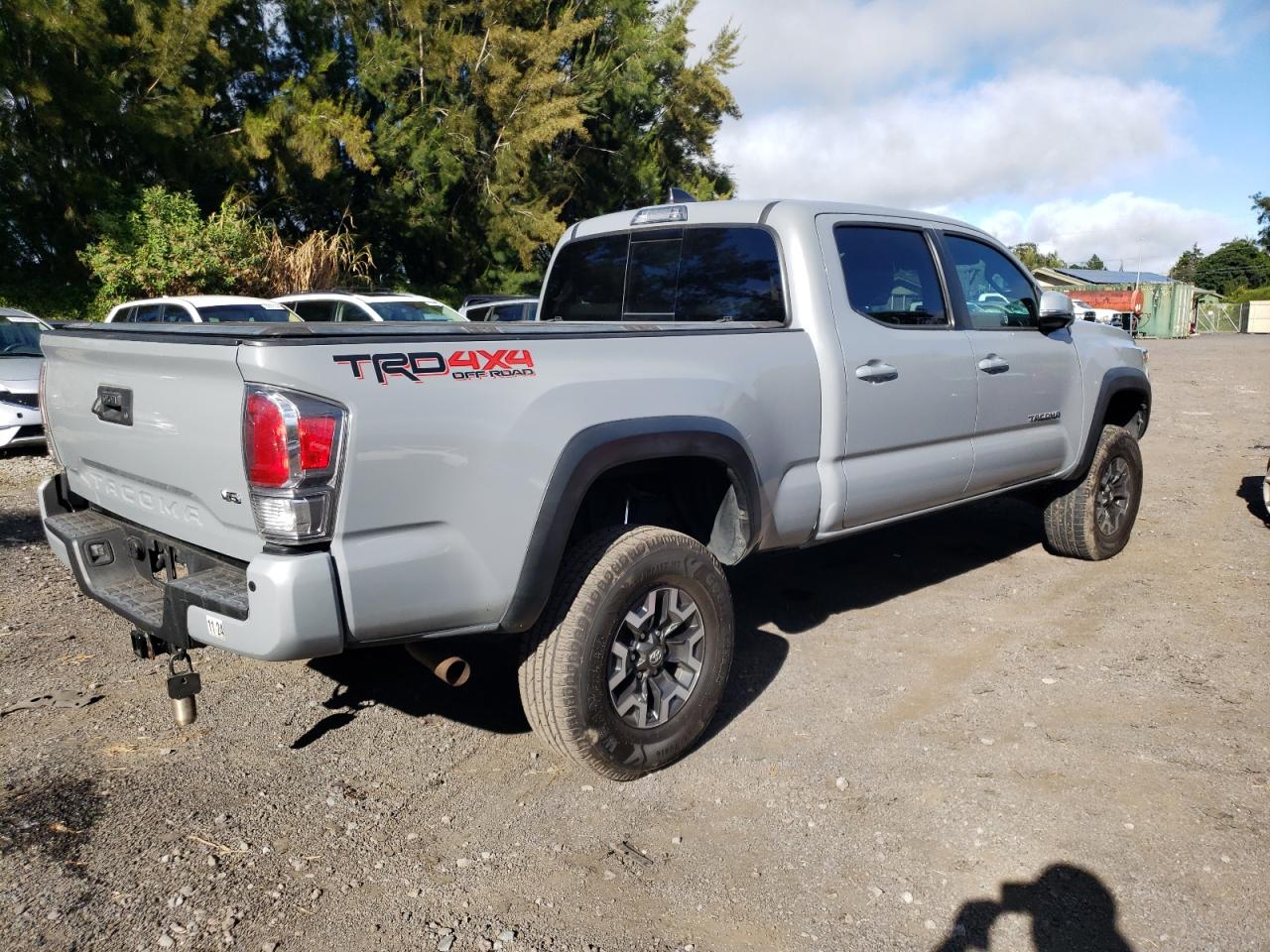 2020 Toyota Tacoma VIN 3TMDZ5BN3LM096009 Copart auction photo, front end / rear end damage thumbnail 3