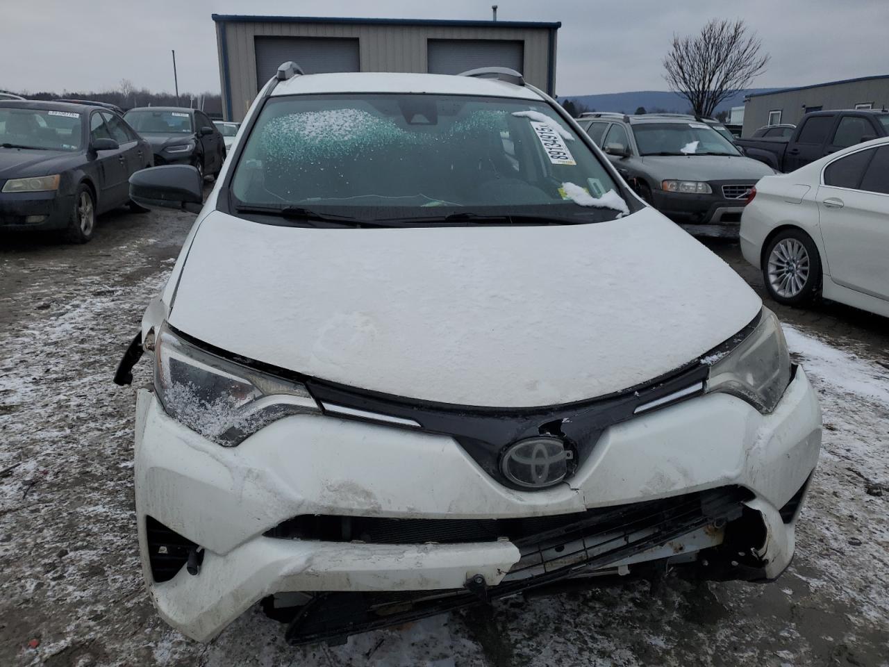 2017 Toyota RAV 4 VIN JTMBFREV1HJ112974 Copart auction photo, front end / side damage thumbnail 5