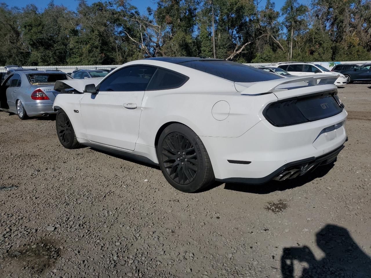 2020 Ford Mustang VIN 1FA6P8CF8L5133073 Copart auction photo, front end damage thumbnail 2