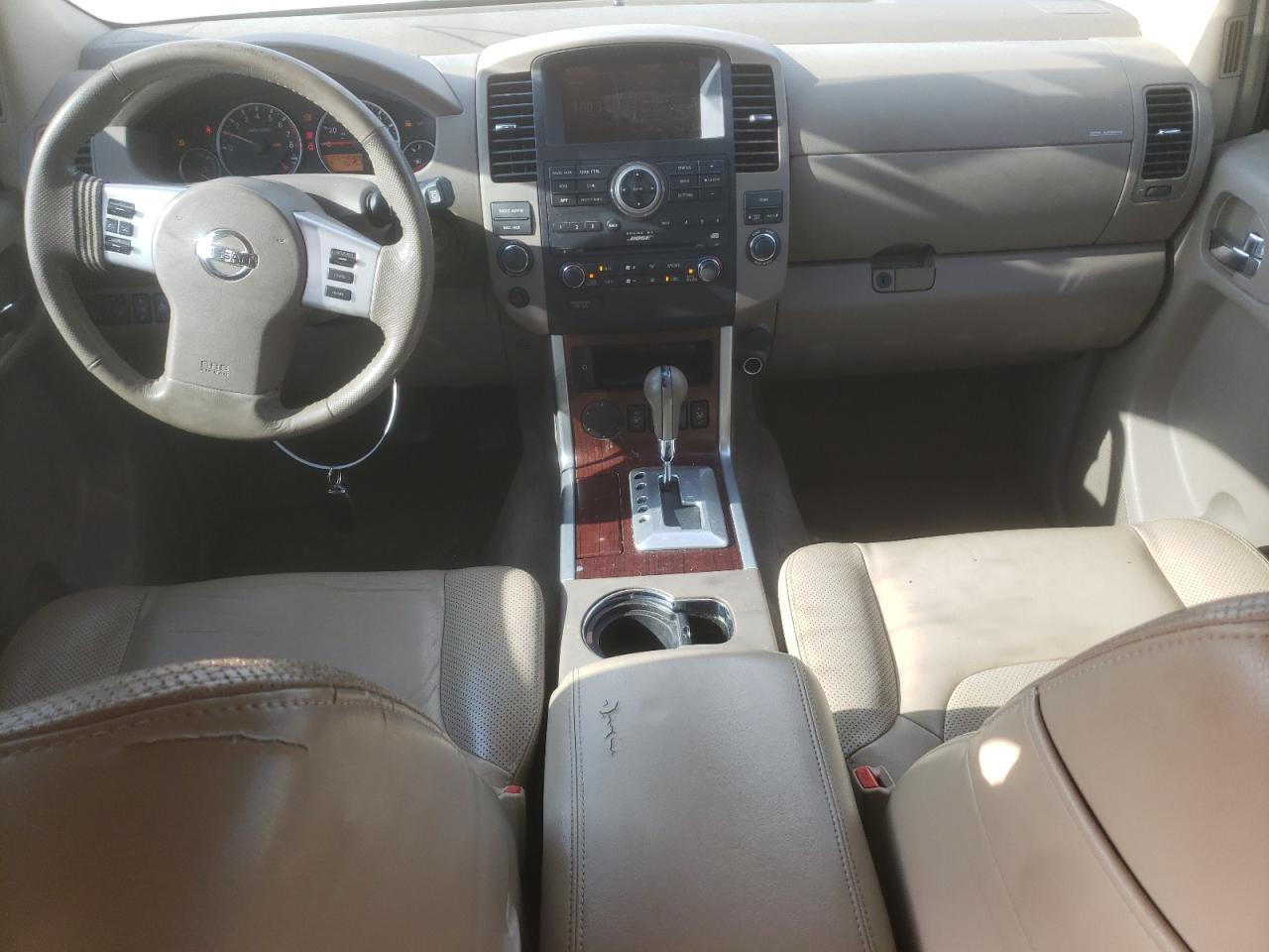 2011 Nissan Pathfinder VIN 5N1AR1NNXBC610098 Copart auction photo, rear end / minor dent/scratches damage thumbnail 8