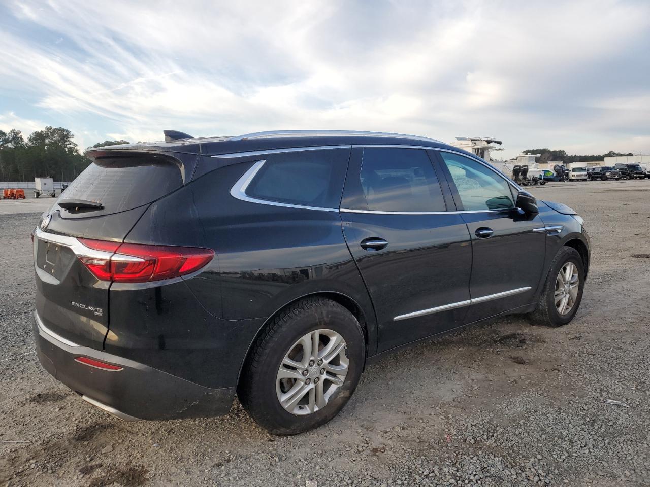 2019 Buick Enclave VIN 5GAEVAKW5KJ277840 Copart auction photo, front end / side damage thumbnail 3