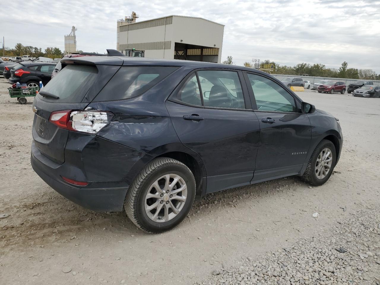 2020 Chevrolet Equinox VIN 3GNAXHEVXLS659629 Copart auction photo, rear end damage thumbnail 3