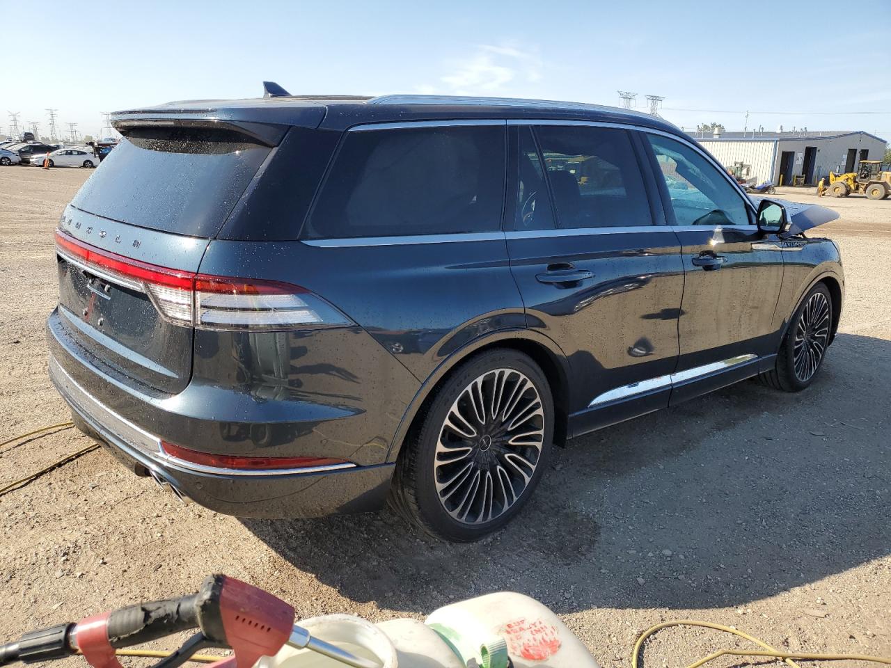 2020 Lincoln Aviator VIN 5LM5J9XCXLGL32376 Copart auction photo, front end damage thumbnail 3