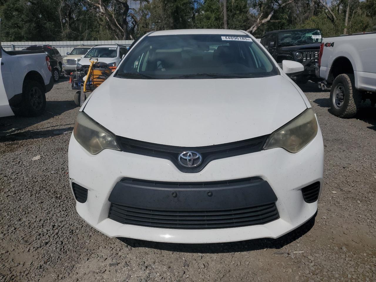 2014 Toyota Corolla VIN 2T1BURHE4EC052410 Copart auction photo, side / rear end damage thumbnail 5