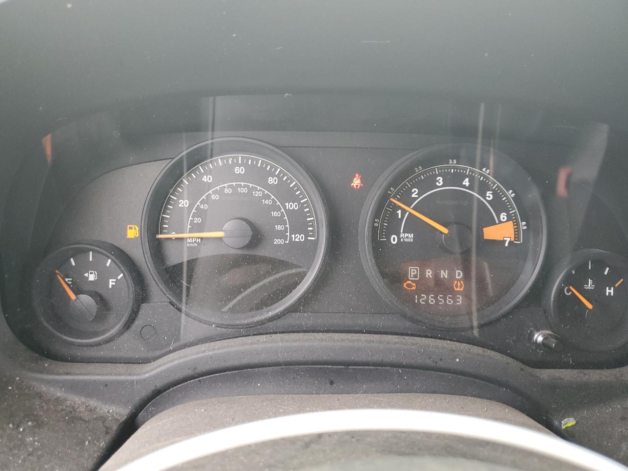 2014 Jeep Liberty (Patriot) VIN 1C4NJRBB2ED835152 Copart auction photo, front end / hail damage thumbnail 9