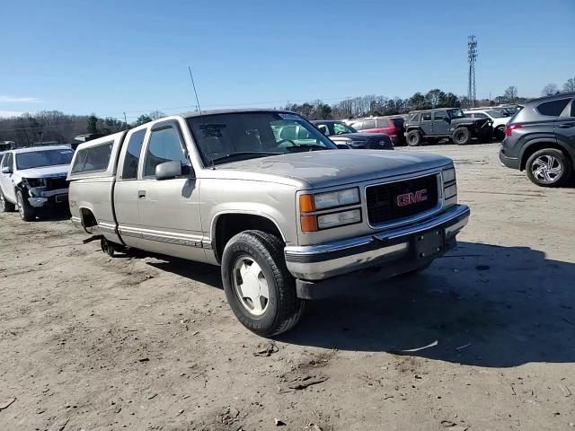 1998 GMC Sierra VIN 2GTEK19R7W1521785 Copart auction photo, all over damage thumbnail 10