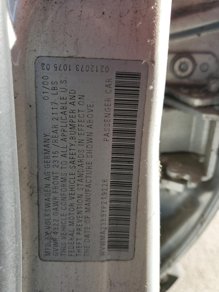 2000 Volkswagen Passat VIN WVWMA23B9YP219226 Copart auction photo, mechanical damage thumbnail 12