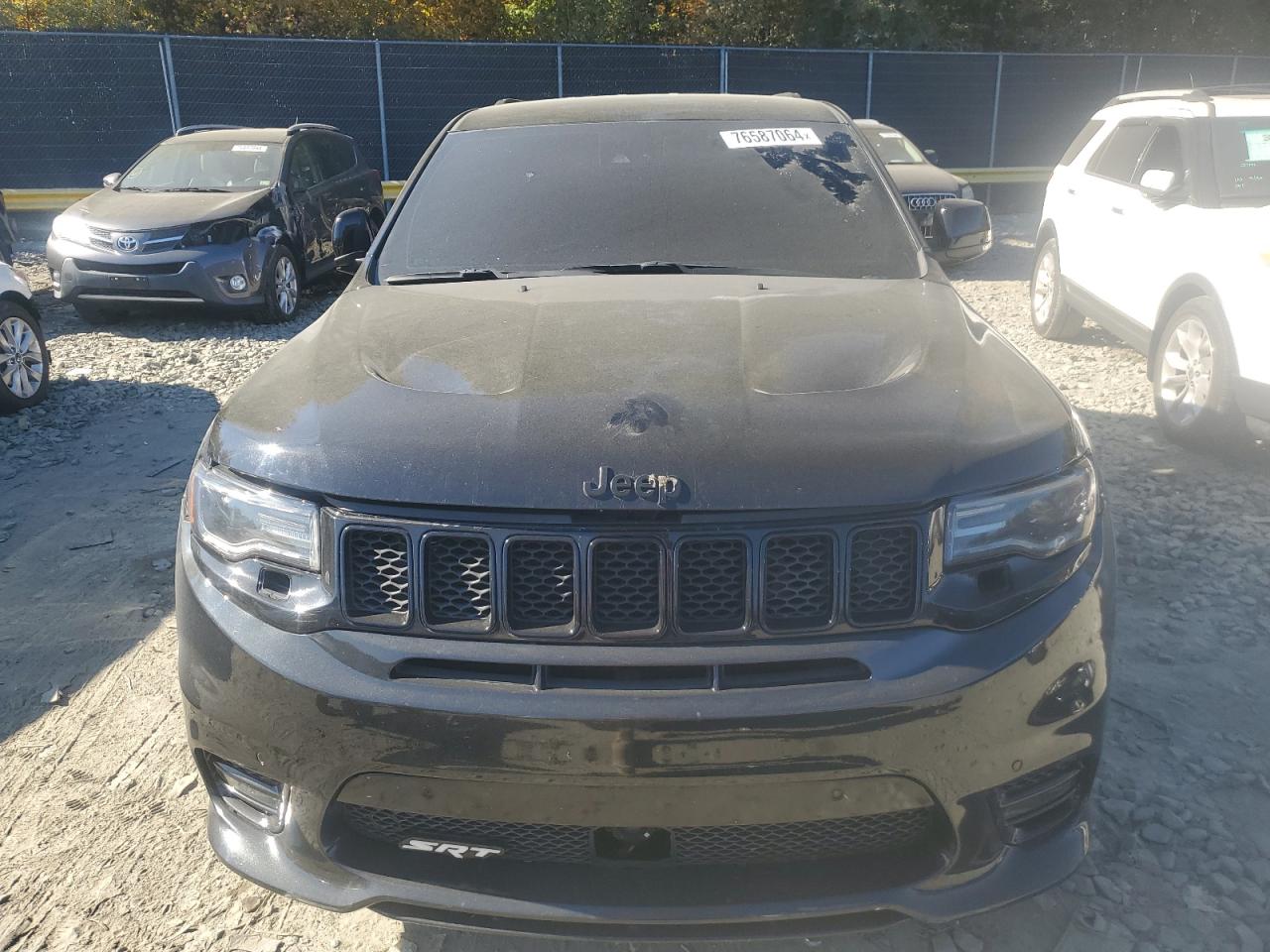 2019 Jeep Grand Cherokee VIN 1C4RJFDJ1KC750759 Copart auction photo, minor dent/scratches / vandalism damage thumbnail 5