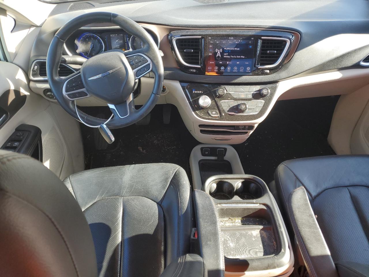 2018 Chrysler Pacifica VIN 2C4RC1BG0JR123142 Copart auction photo, mechanical / front end damage thumbnail 8