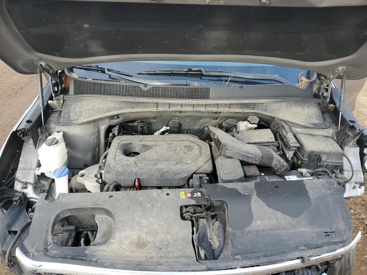 2018 KIA Sorento VIN 5XYPG4A31JG388877 Copart auction photo, front end / side damage thumbnail 14