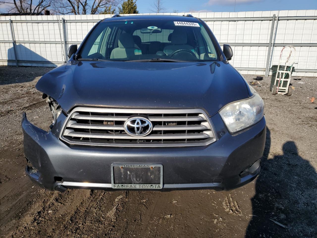 2010 Toyota Highlander VIN 5TDZK3EH5AS019076 Copart auction photo, front end / undercarriage damage thumbnail 5