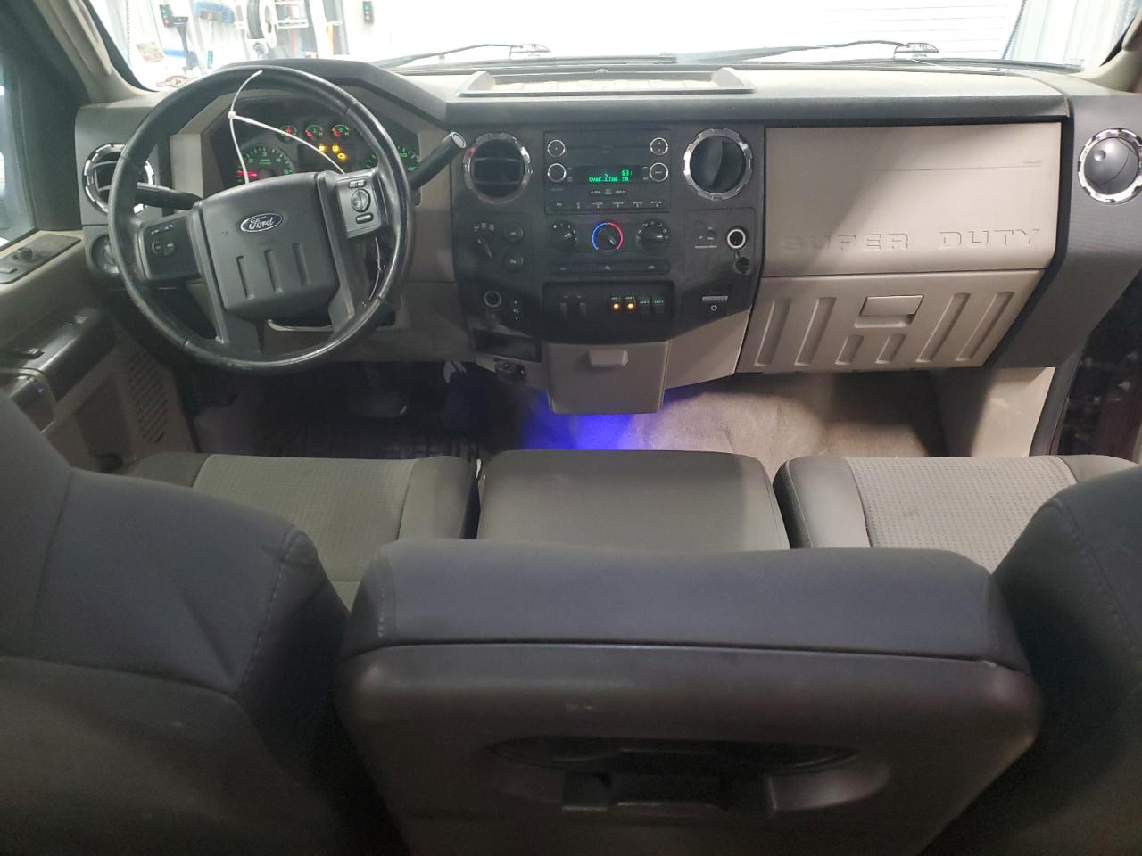 2009 Ford F250 VIN 1FTSX21599EA37378 Copart auction photo, all over damage thumbnail 8