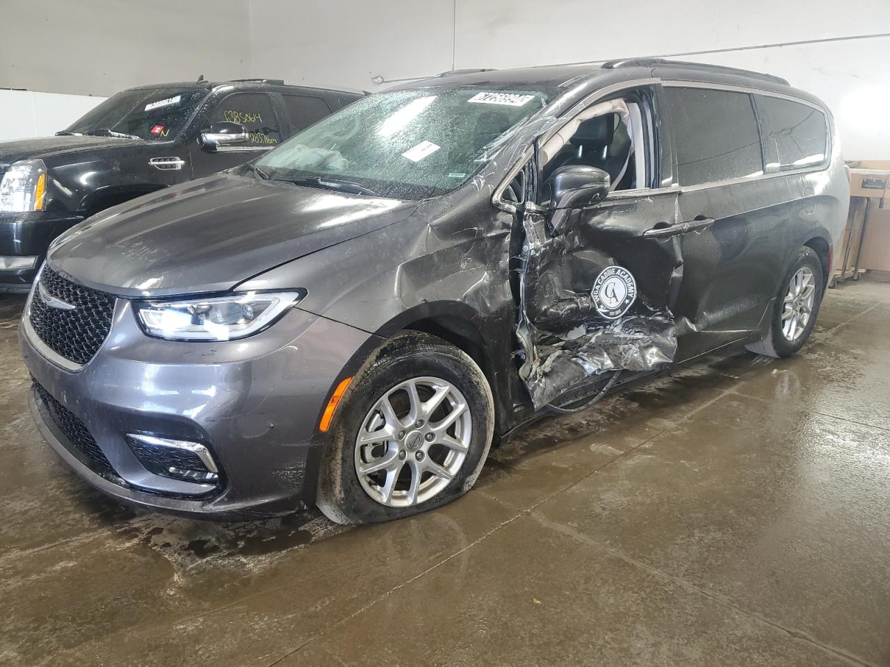 2022 Chrysler Pacifica VIN 2C4RC1BGXNR135918