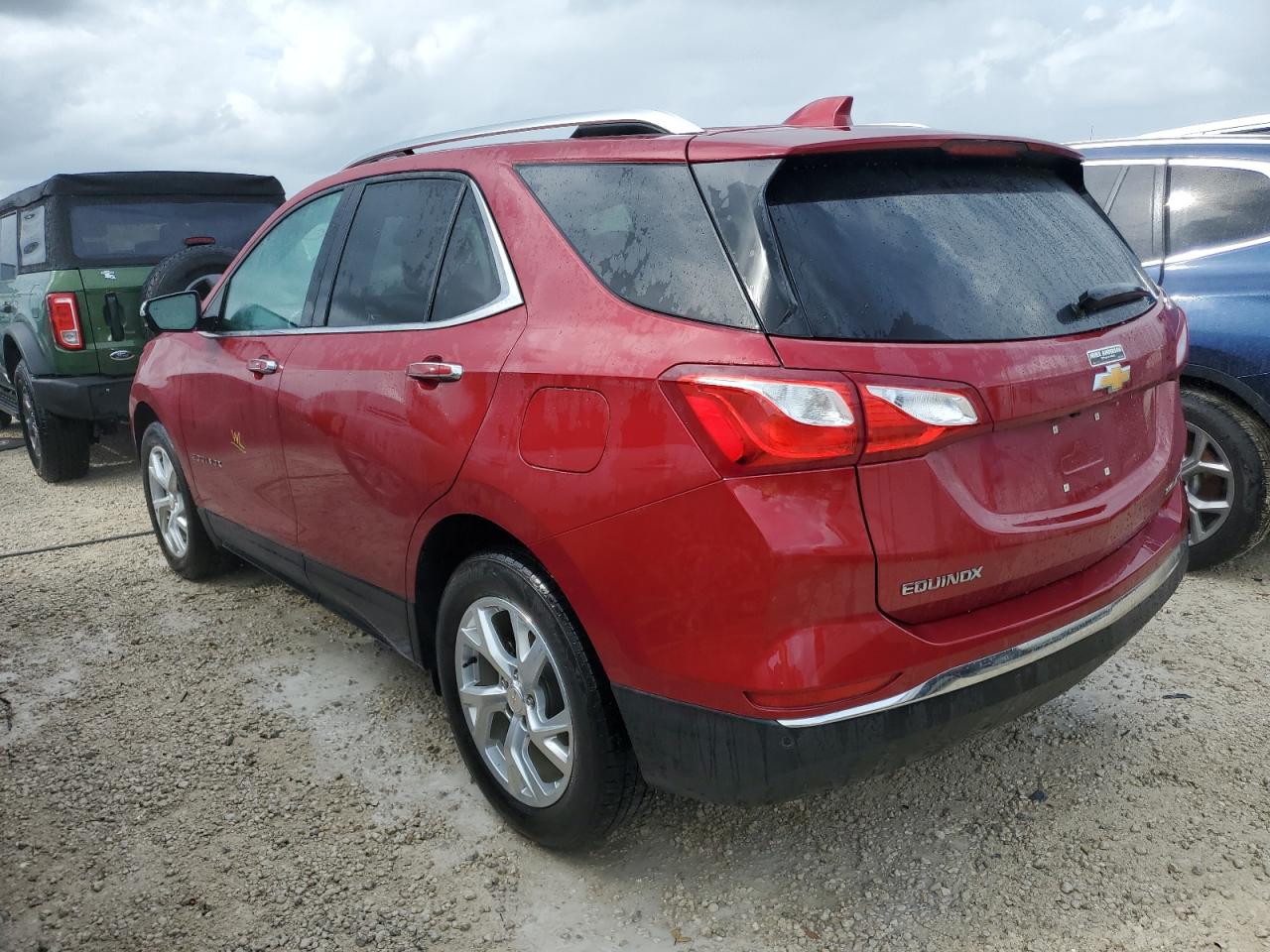 2018 Chevrolet Equinox VIN 2GNAXVEV8J6111168 Copart auction photo, water/flood damage thumbnail 2